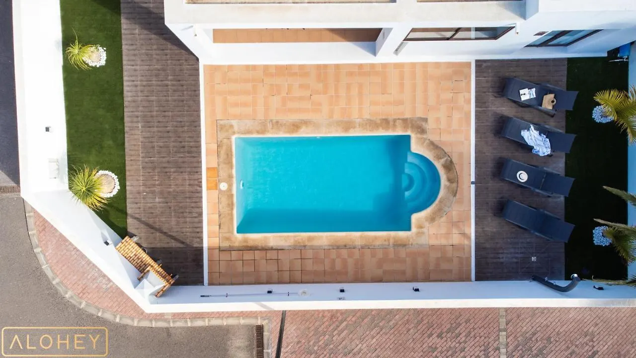 Villa Orcades Close To Town Center Pool & A/C Playa Blanca  0*, Playa Blanca (Lanzarote)