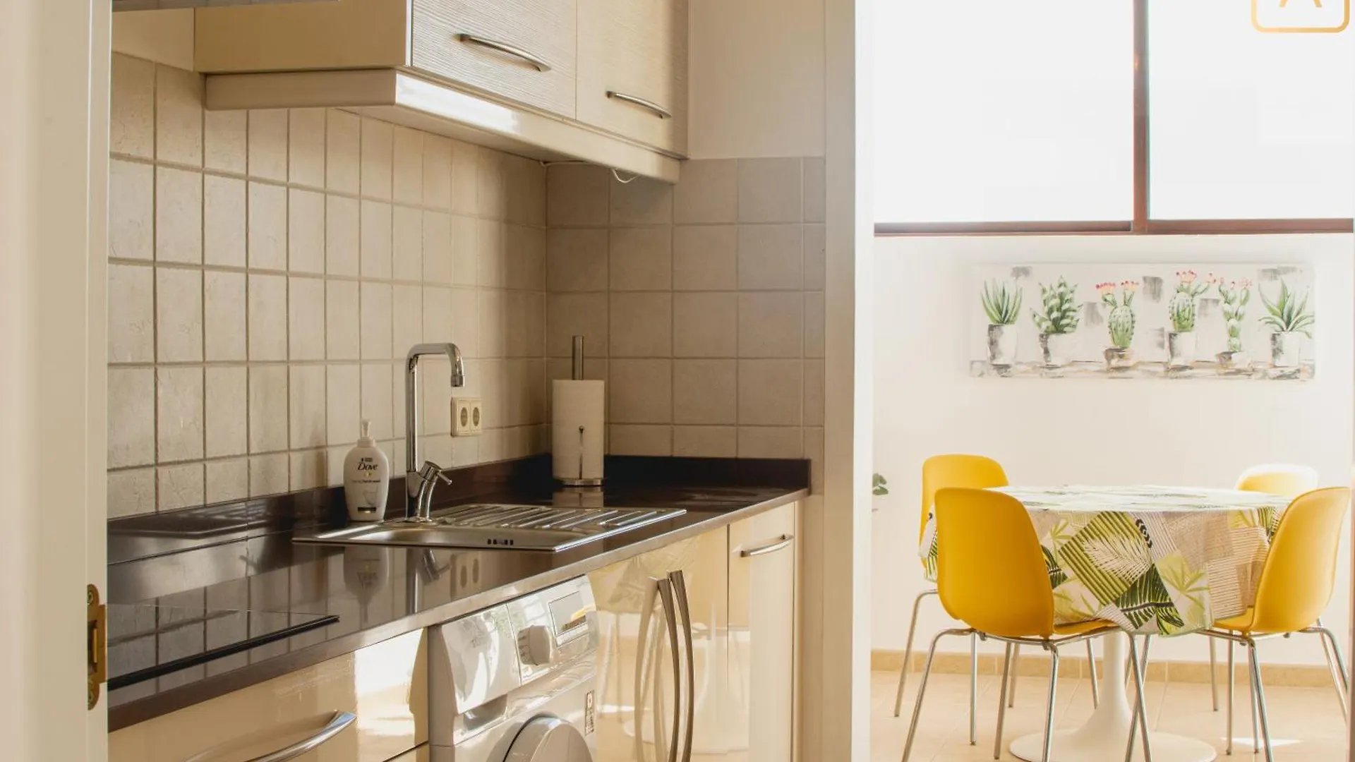 Villa Orcades Close To Town Center Pool & A/C Playa Blanca